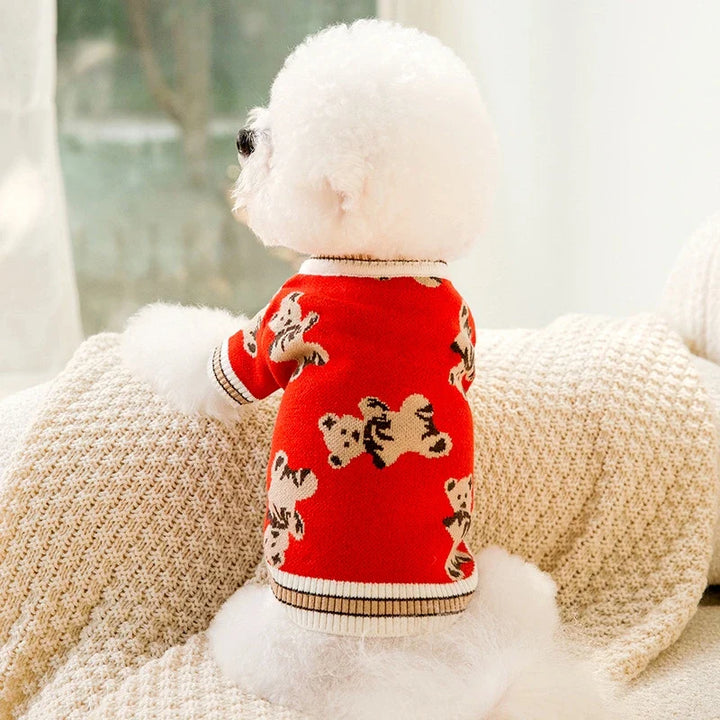 Hundekardigan laget av strikket varmt og stripet Skanto