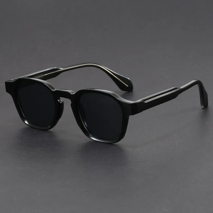 Maven | Retro Shades | Skanto