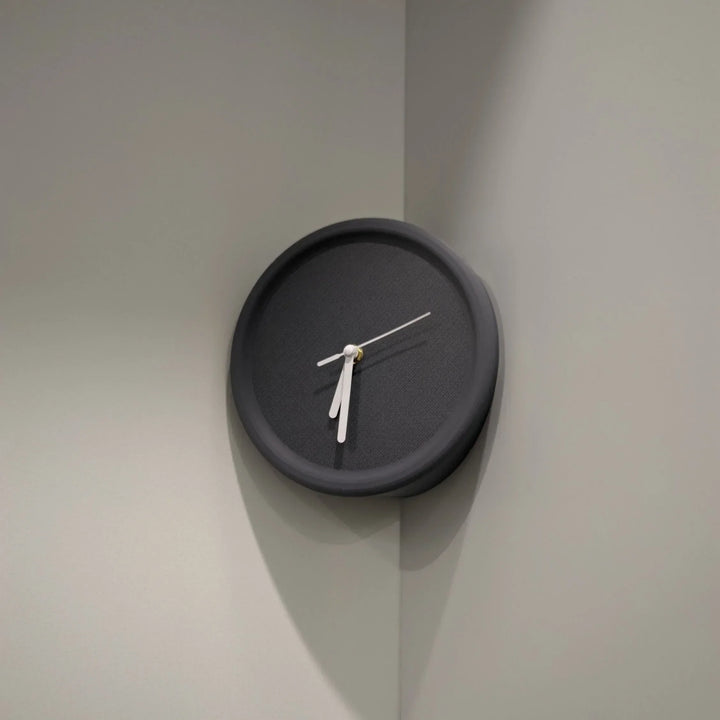SilentCorner Klokke - Stilig Stille Veggklokke uten Boring Skanto