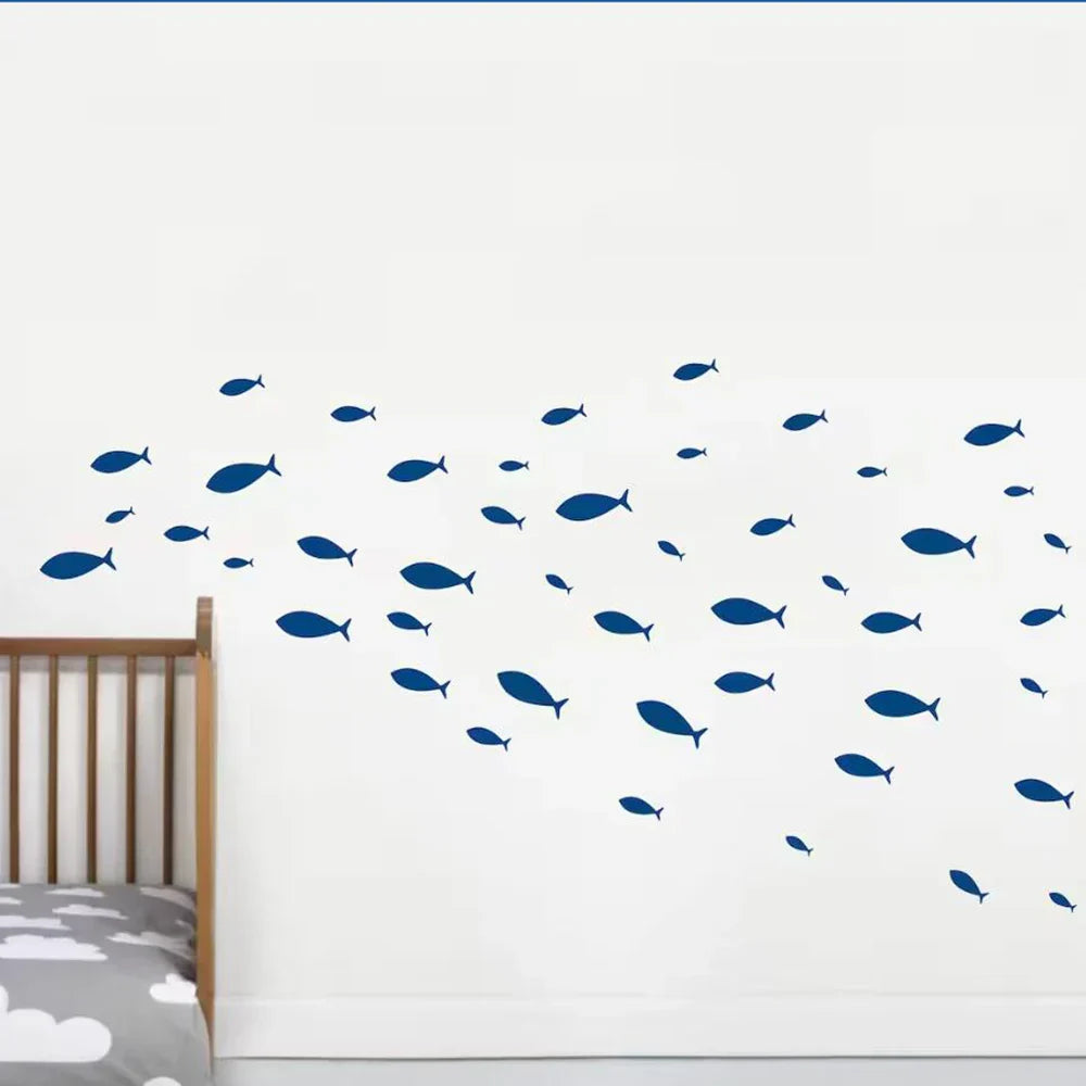 Liten fisk svømmer beroligende veggklistremerker avtagbare peel og stick PVC veggdekorasjoner for bad soverom kreativ DIY hjemmeinnredning | Skanto