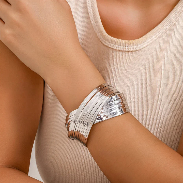 Skanto | Spiral Cross Wrap Bangle Armbånd