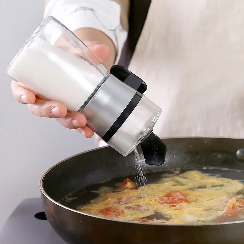 Skanto | Push salt dispenser presise porsjoner og elegant utseende