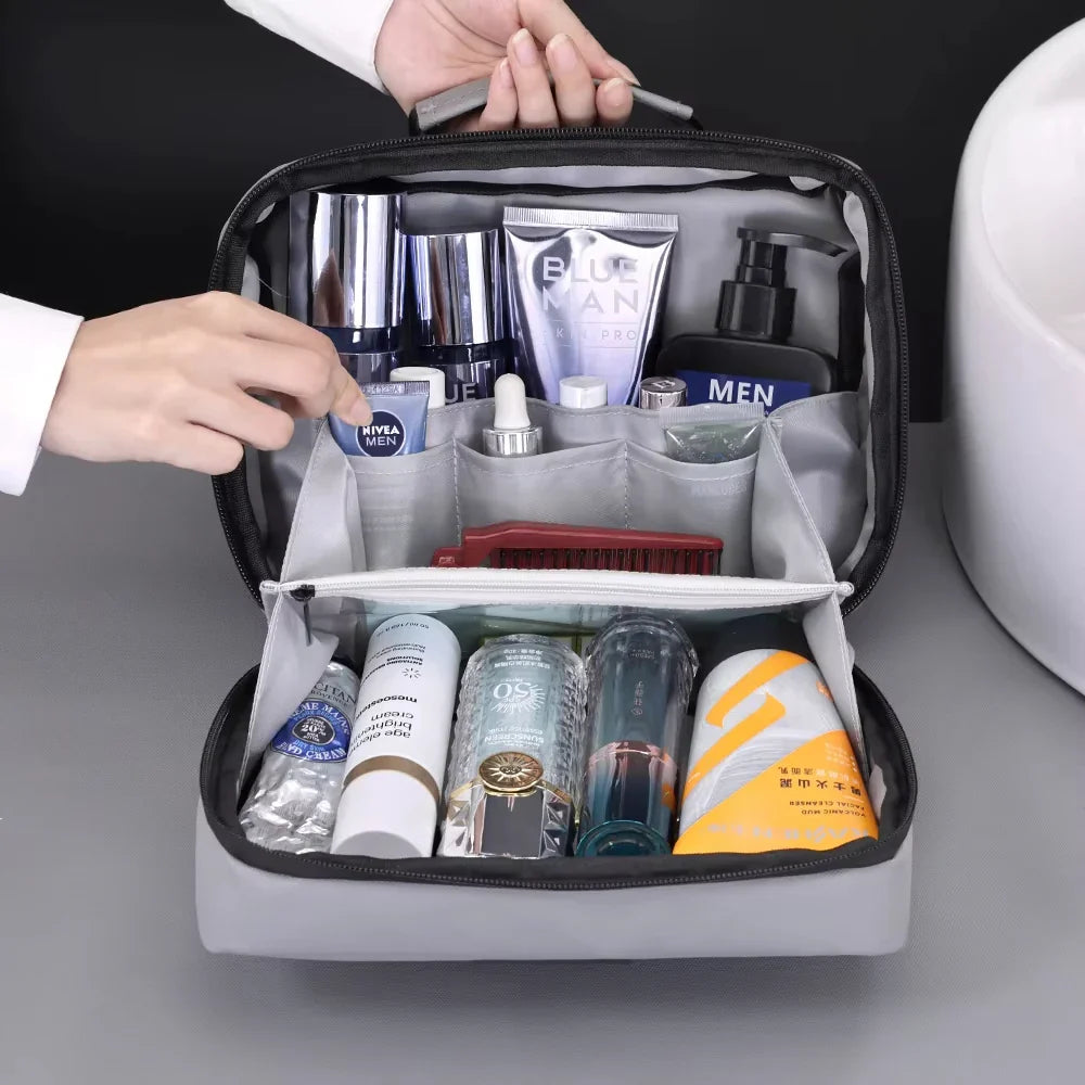 Skanto | Packvard Herres Toalettmappe Reisetask | 24×16×11 cm | Vannavvisende & Rivesterk | Med Bærehåndtak & Godt med Oppbevaring