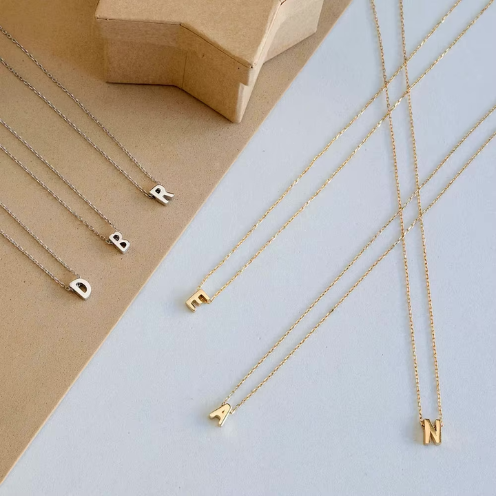 Skanto | Delikat Minimalistisk Bokstav Initial Halskjede