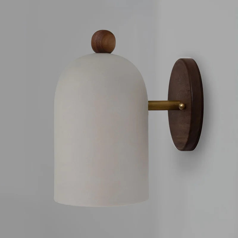 Skanto | Valnøtt Vegglampe i Wabi-Sabi Stil for Koselig Interiør