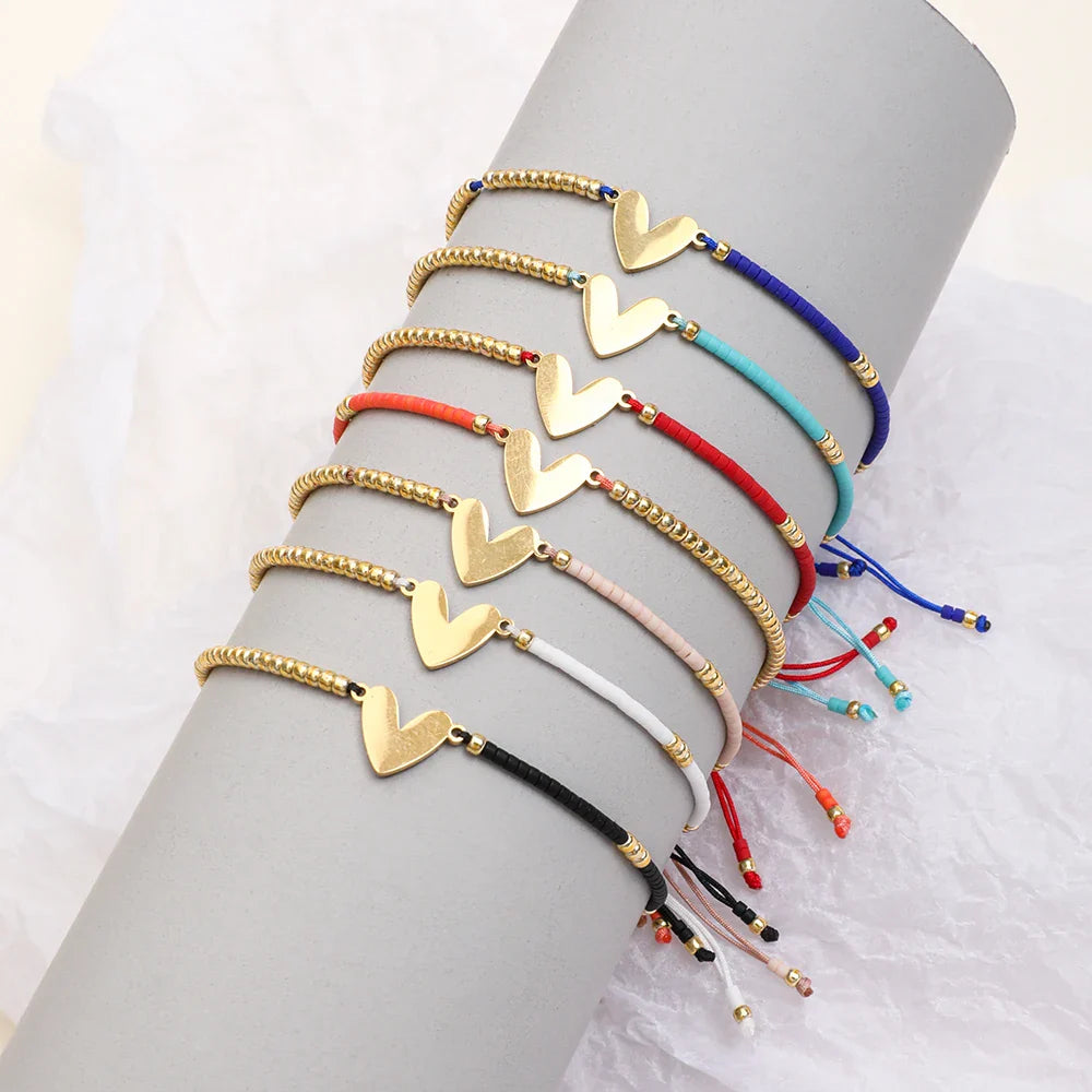 Skanto | Justerbar Delikat Perle Flatt Hjerte Armbånd