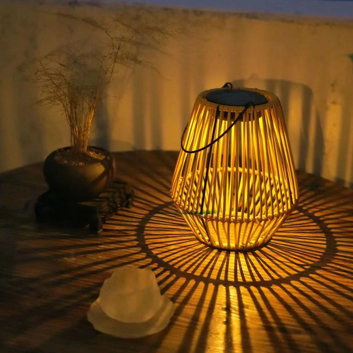 Solar Vevd Lantern Skanto