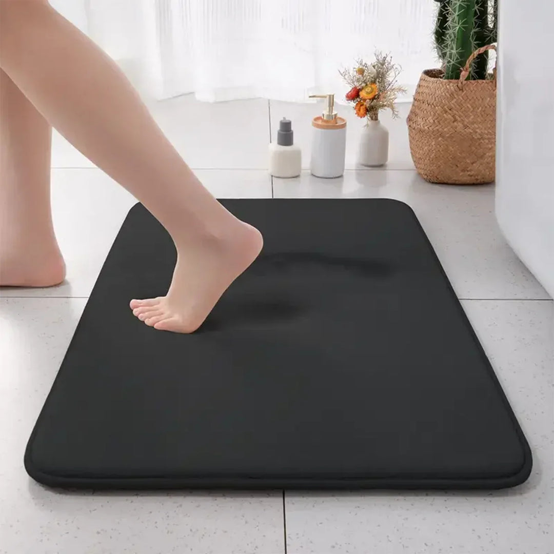 Skanto | Tykk ensfarget antiskli bade matte i fleece med absorberende kapasitet