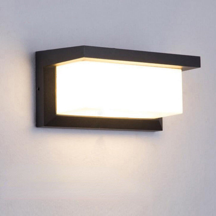 Guifi - Vanntett LED Utendørs Svart Vegglampe Moderne Design | Skanto