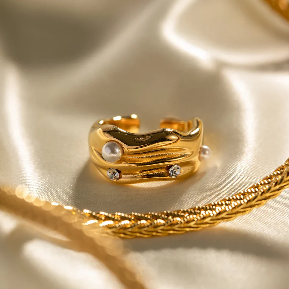 Skanto | Teksturert Perle & Diamant Akzentert Ring