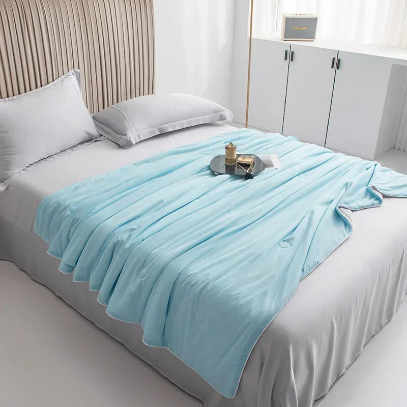 Air Condition Sommer Komforter — Ren Farge Is Silke Kjøleteppe, Lett & Glatt Twin/King Størrelse Quilt | Skanto