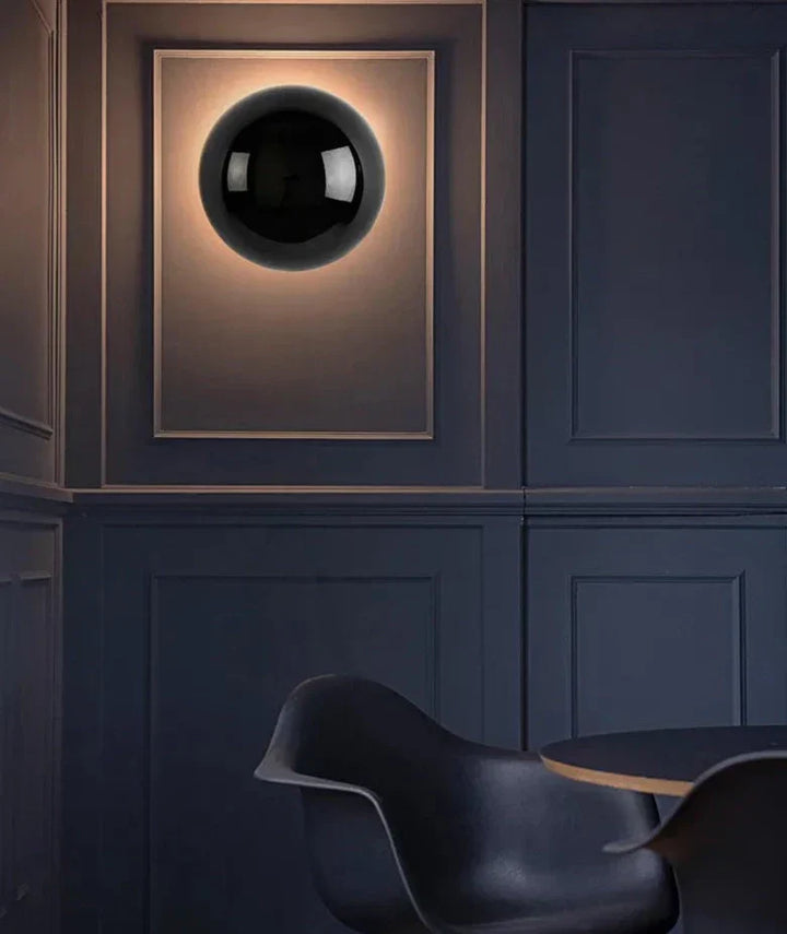Skanto | AuroraLume – Nordisk Vegglampe i Aluminium og Akryl
