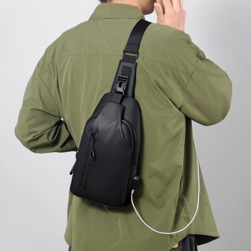 Skanto | Koreansk City Vanntett USB Ladbar Crossbody Veske