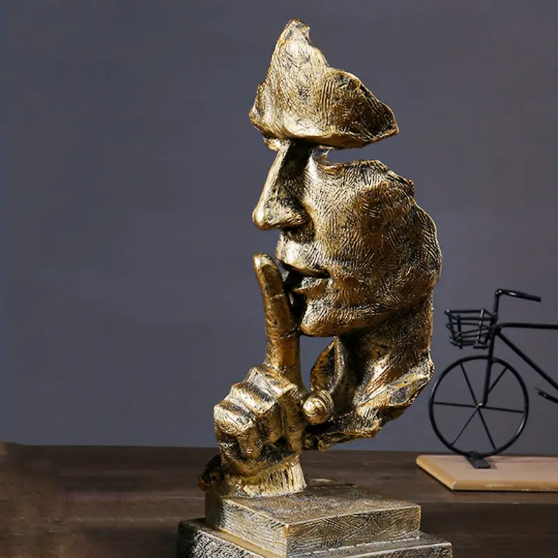 SerenitySculpt - Omtenksom abstrakt statue for rolig refleksjon | Skanto