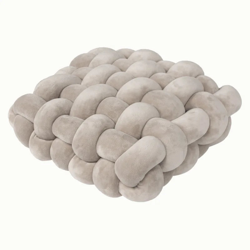 Chunky Woven Knot Cushion | Skanto