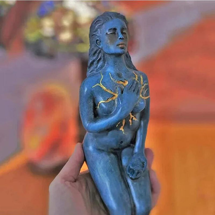 Skanto | Healing Goddess Skulptur: Harpik abstrakt