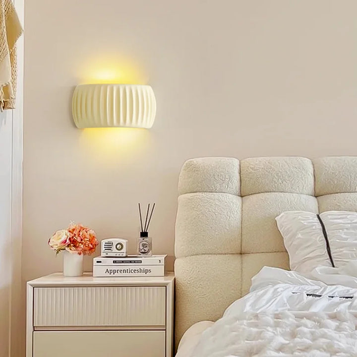 Skanto | ResinGlow - Kunstnerisk Harpiks Vegglampe