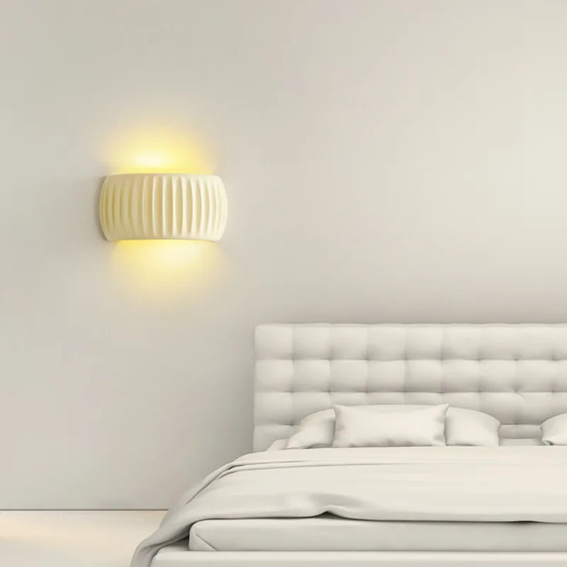 Skanto | ResinGlow - Kunstnerisk Harpiks Vegglampe