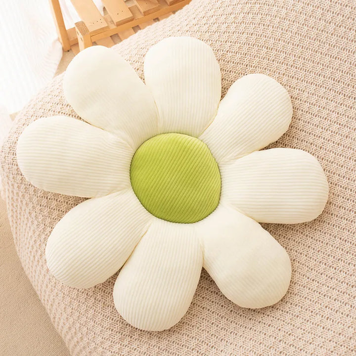 Daisy Plush Cushion | Skanto