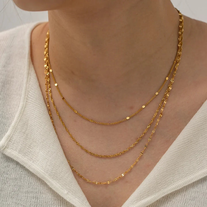 Skanto | 18k Delikat Klassisk Tre-lags Smykke Stable