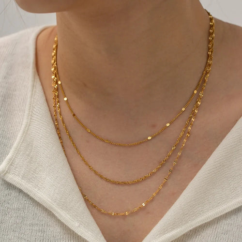 Skanto | 18k Delikat Klassisk Tre-lags Smykke Stable