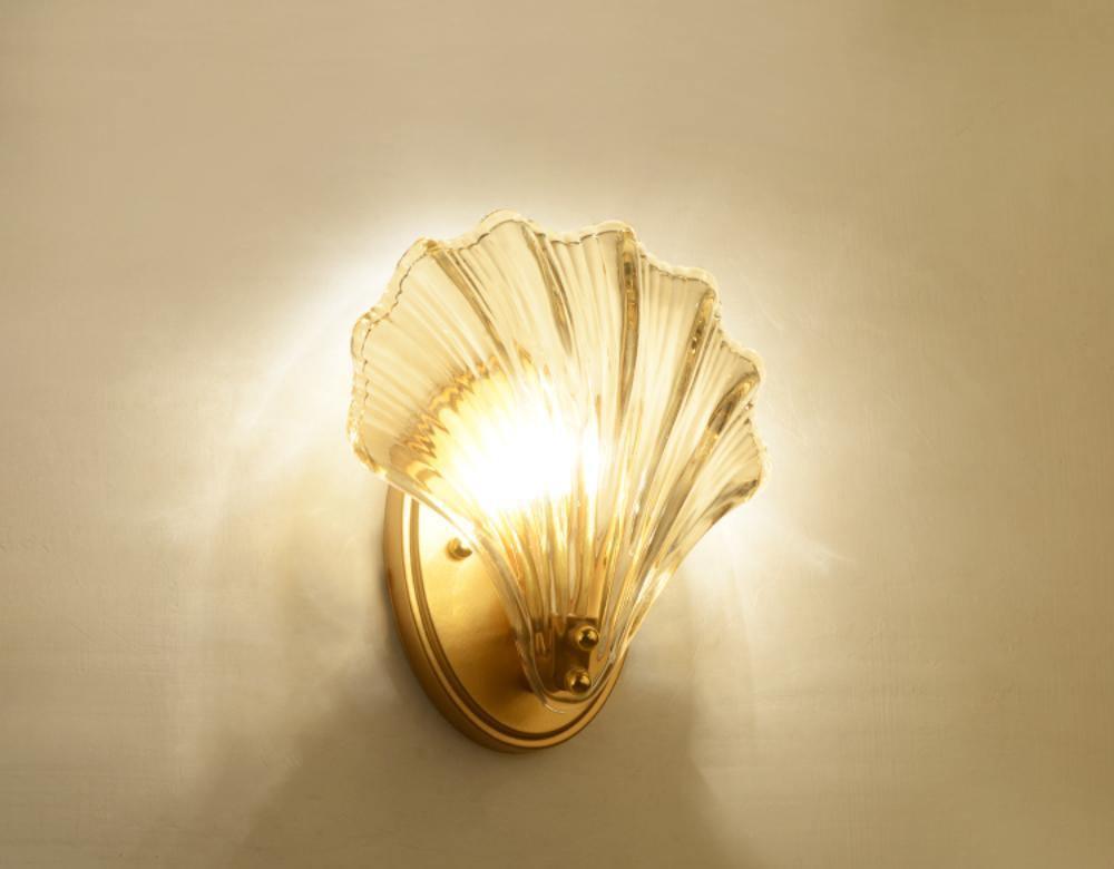 Shell vegglampe - Bring maritim eleganse inn i hjemmet | Skanto