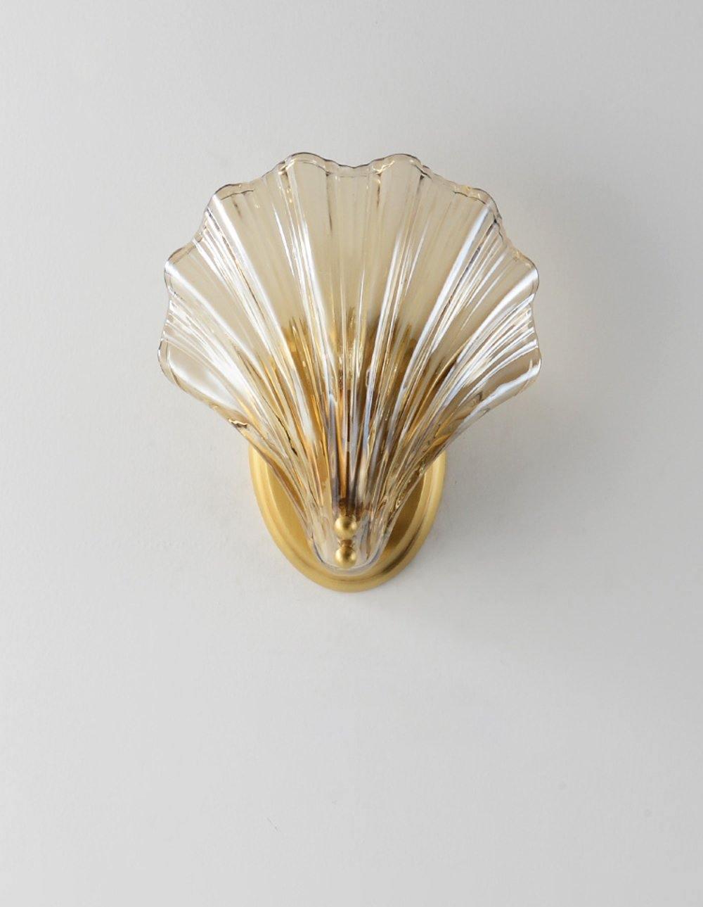 Shell vegglampe - Bring maritim eleganse inn i hjemmet | Skanto