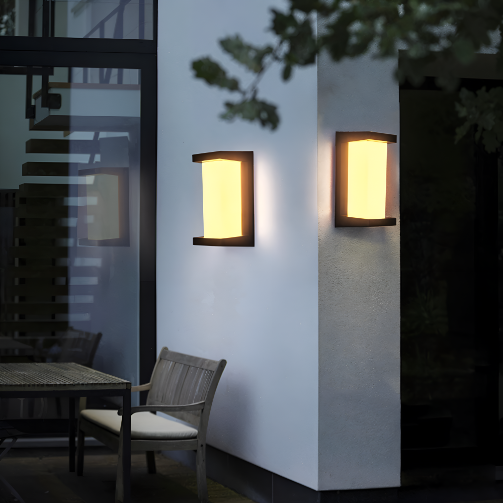 Smart utendørs vegglampe med bevegelsessensor – LED-belysning for sikkerhet og atmosfære | Skanto