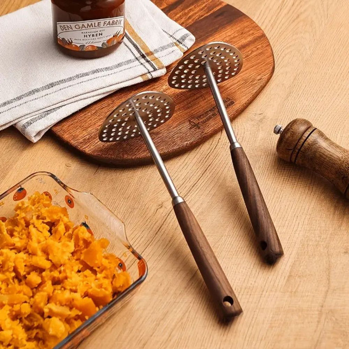 PureGrip Poteterstapper Rustfritt Stål 304 Med Trehåndtak | Skanto