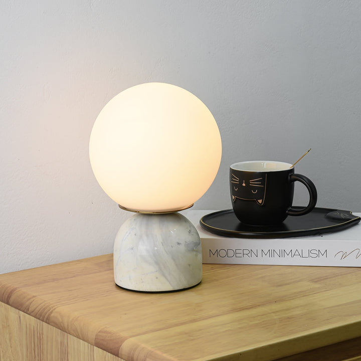 Marmor Orb Bordlampe | Skanto