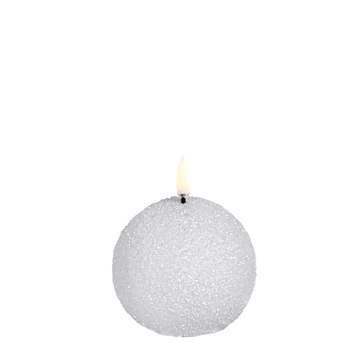Skanto | WinterShine – Elegant LED Lys i Snøglobe Design