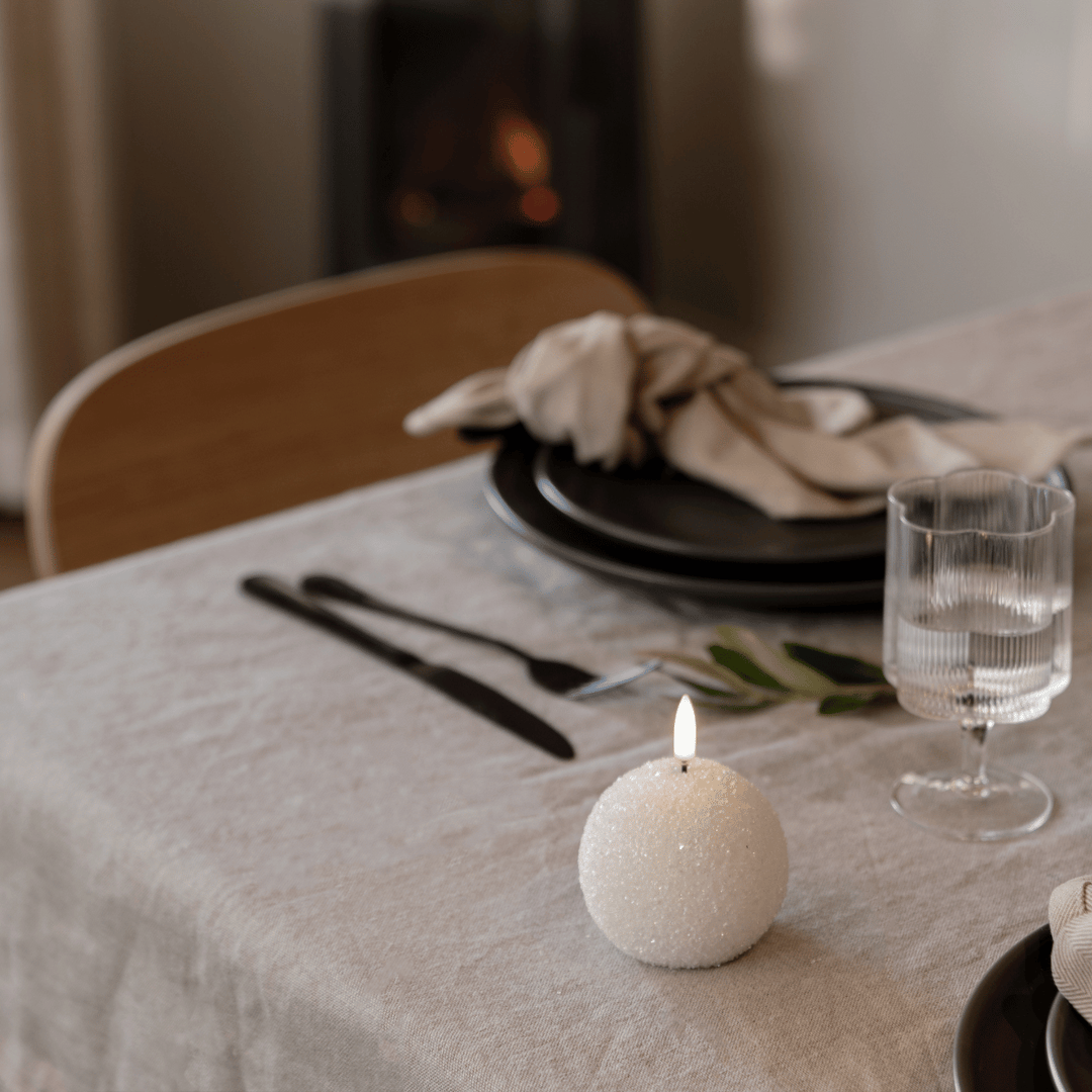 Skanto | WinterShine – Elegant LED Lys i Snøglobe Design