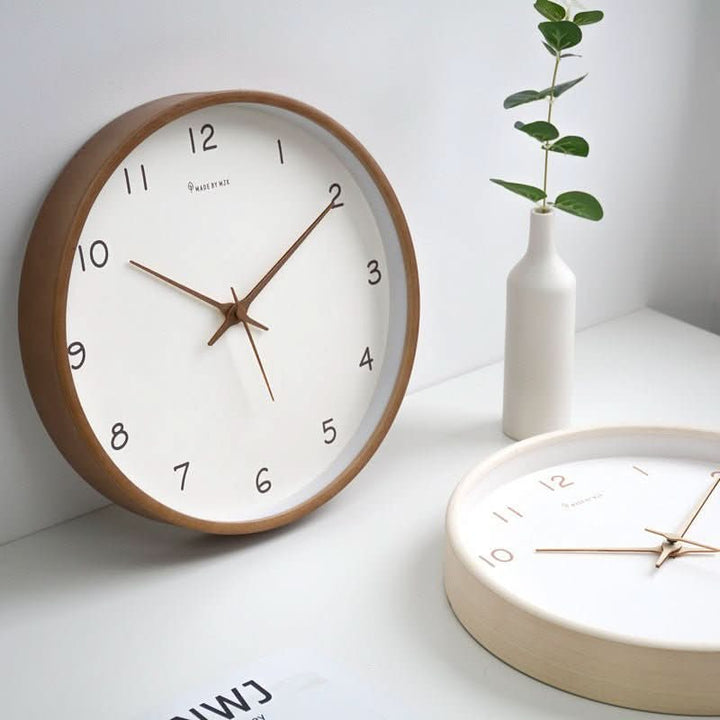 Skanto | Analog Tre Veggklokke med Stille Bevegelse