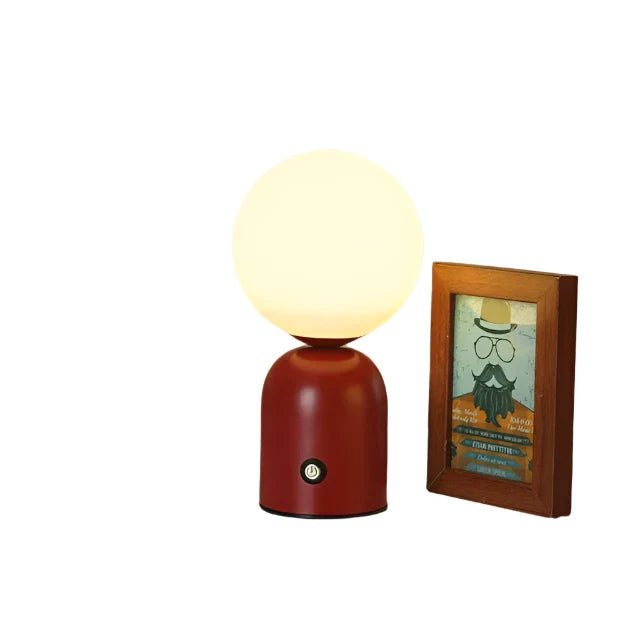 Oppladbar LED Bordlanterne – Bærbar Trådløs Lampe for Innendørs & Utendørs | Skanto