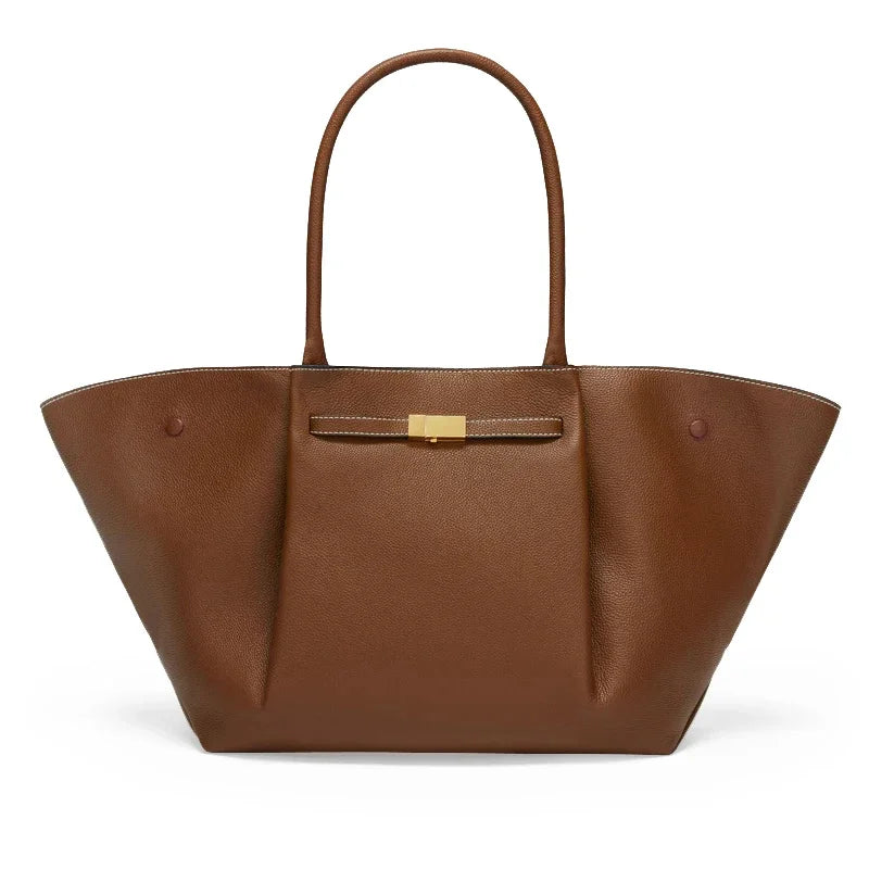 Skanto | Tassa Luksuriøs Overdimensjonert Skulderveske med Gullspenne – Elegant Minimalistisk Tote for Kvinner