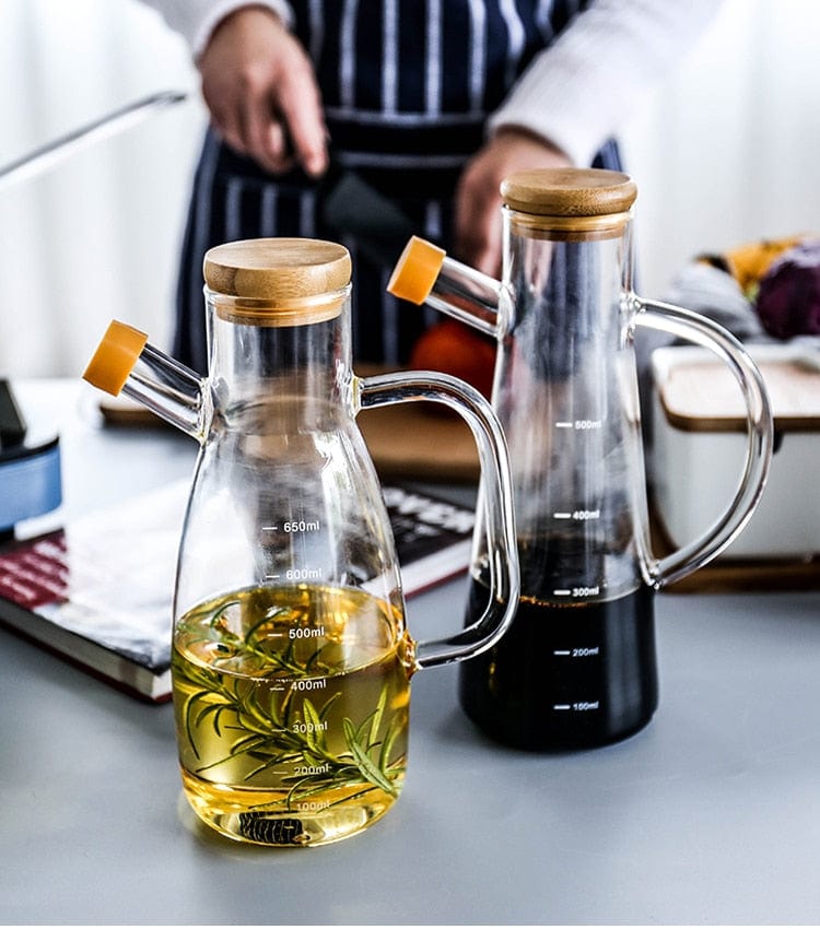 Transparent glass oil bottle with handle Skanto