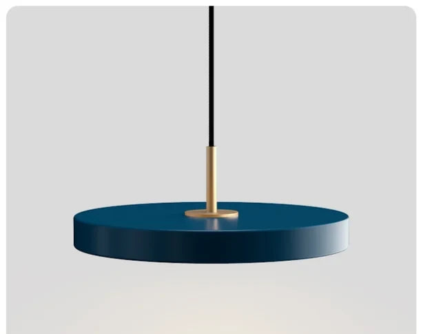 Skanto | Moderne UFO-lampe med metallisk finish
