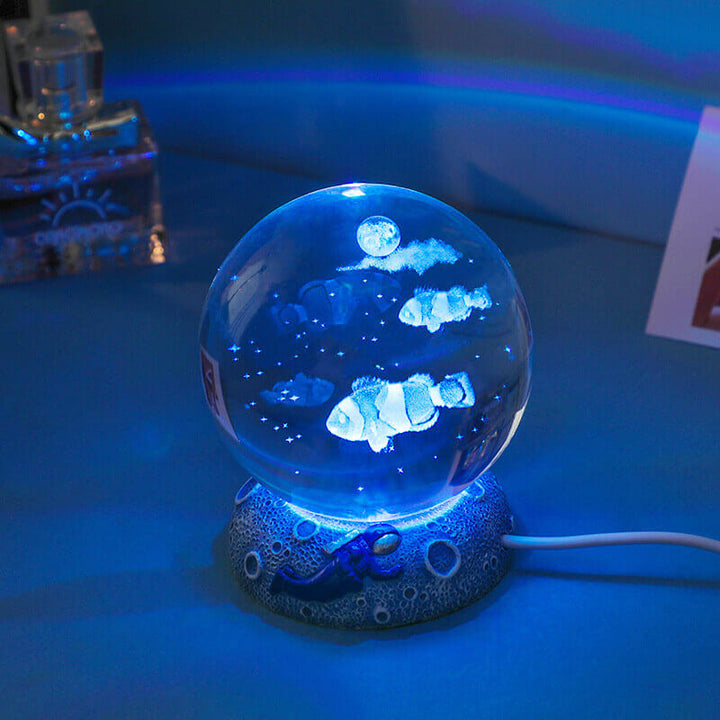 Skanto | AquaGlobe Krystallkule Nattlys | Undervannsverden LED Lampe | Humørlys & Dekor for Hjem