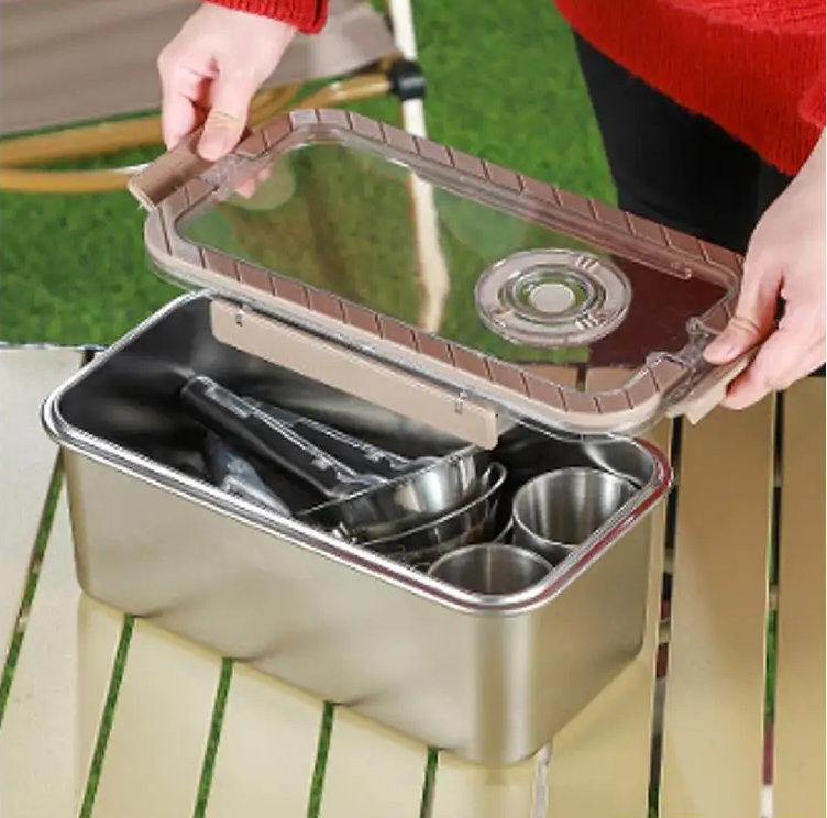 Frendorf | Camping Messware Kit Rustfritt Stål Servise med Oppbevaringsboks – CampSet