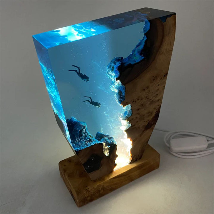 Skanto | SeabedResin Light | Dykk inn i oceanisk eleganse
