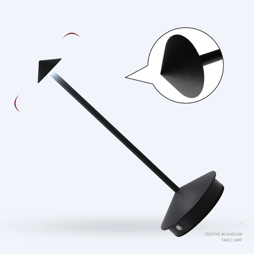 Robyn Arrow LED Bordlampe | Skanto
