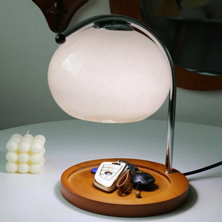 Alyssa Retro Glass Table Lamp | Skanto