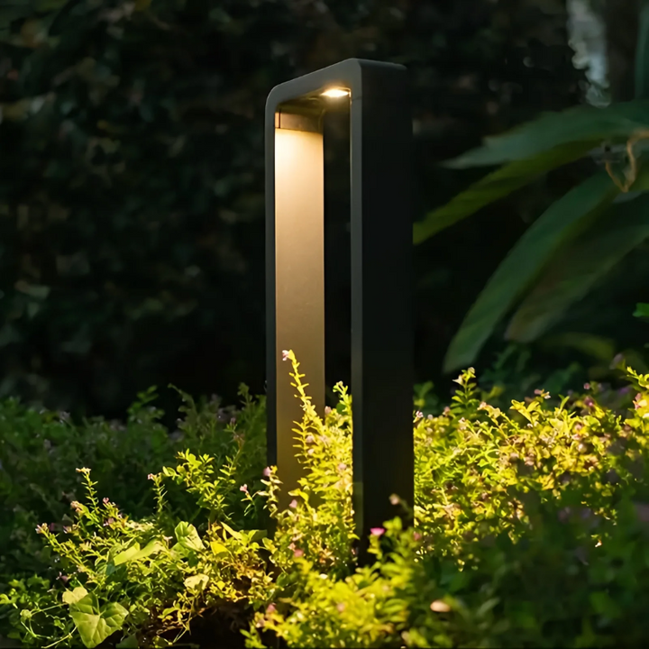 LumaGarde Light - Elegant Moderne LED Hagebelysning Skanto