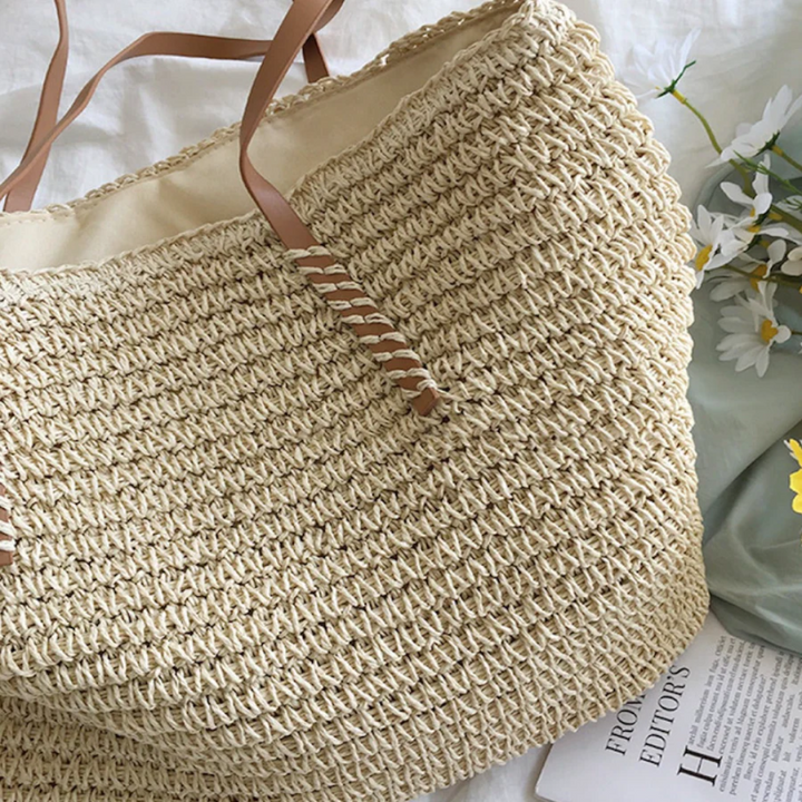 Romslig håndveske med robust skulderrem - TerraWoven | Skanto