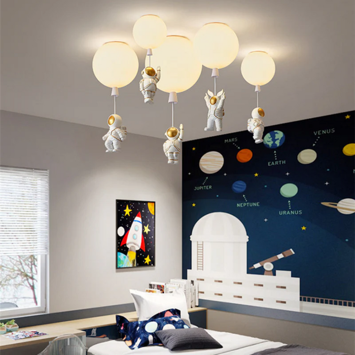 Skanto | Trendy Måne/Astronaut Barnerom LED Taklampe - CosmoGlow