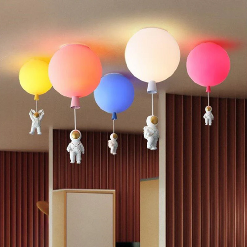 Skanto | Trendy Måne/Astronaut Barnerom LED Taklampe - CosmoGlow