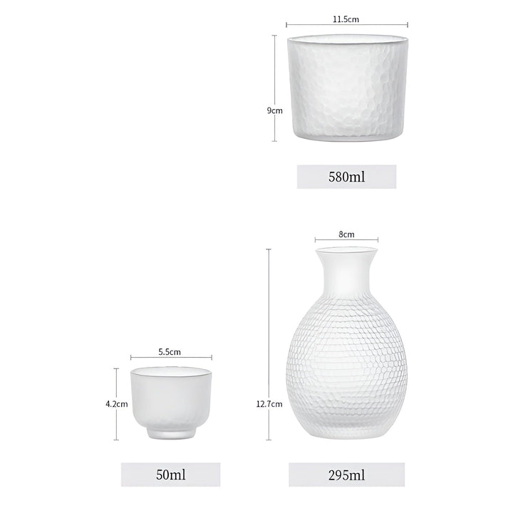Japansk sake-sett i glass – elegant karaffel med kopper | Perfekt for vin, whisky og likør