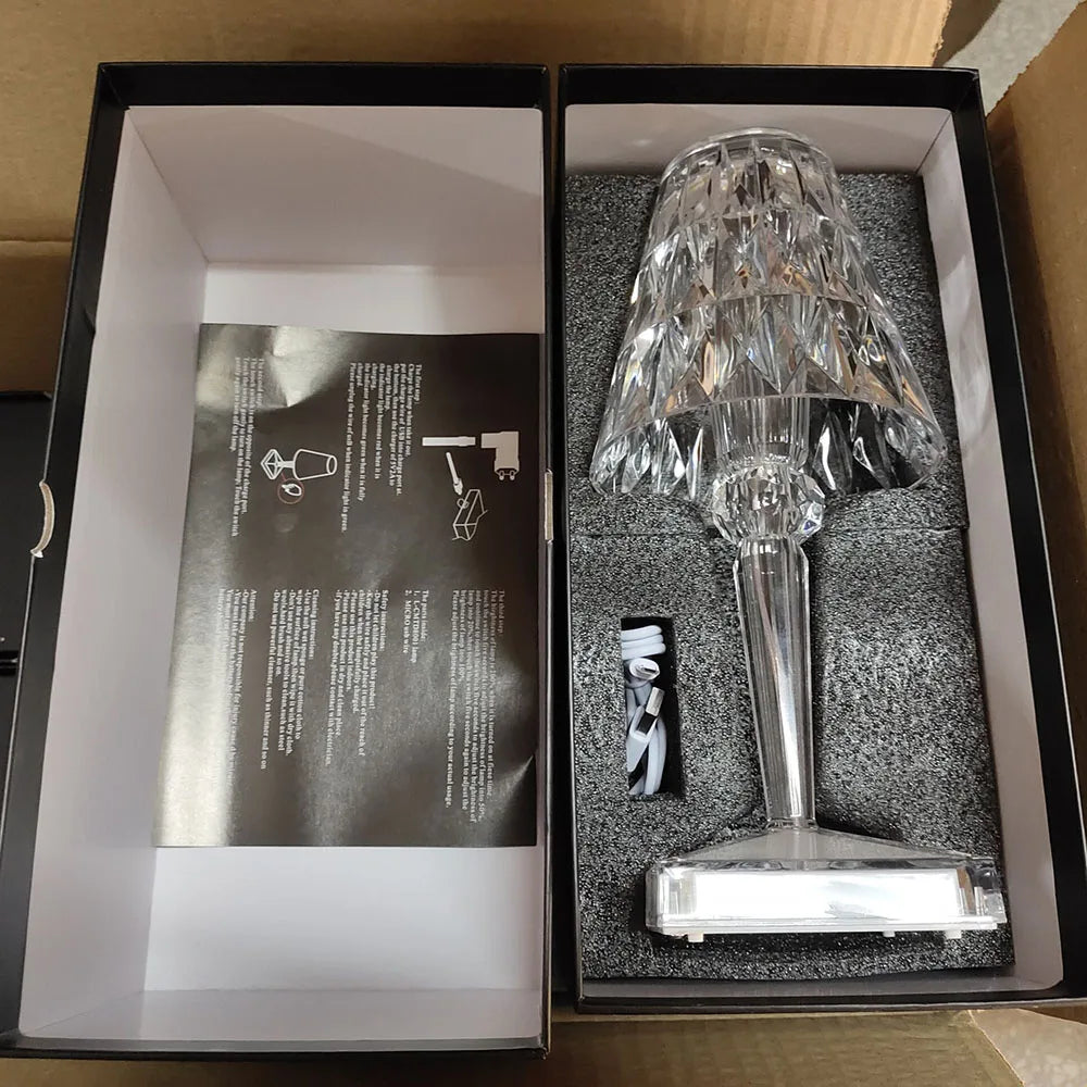 Acrylic Crystal Table Lamp – Kunstnerisk Design, Dimbar, Energisparende, Ideell for Stue eller Soverom | Skanto
