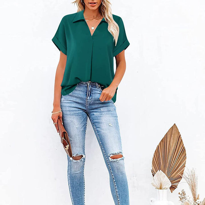 Skanto | Kortermet V-hals ensfarget bluse