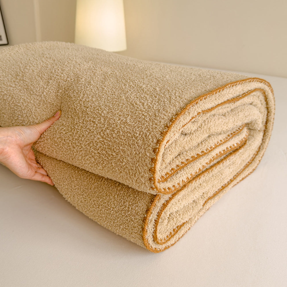 Skanto | Veluvia Bouclé Plush Vinterteppe